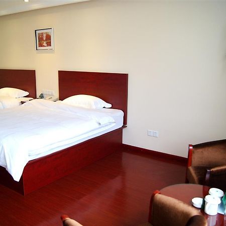 Greentree Inn Hebei Zhangjiakou Zhangbei Caoyuantian Rd Zhangku Avenue Express Hotel Exterior photo