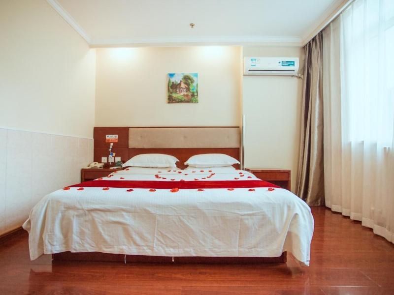 Greentree Inn Hebei Zhangjiakou Zhangbei Caoyuantian Rd Zhangku Avenue Express Hotel Exterior photo